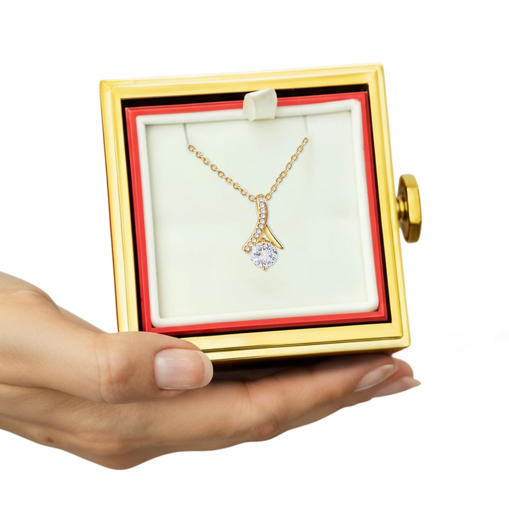 beautiful Alluring Beauty Necklace with luxurious box